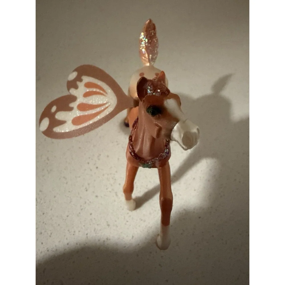 Breyer 100122 Wind Dancer Glow In The Dark  Appaloosa